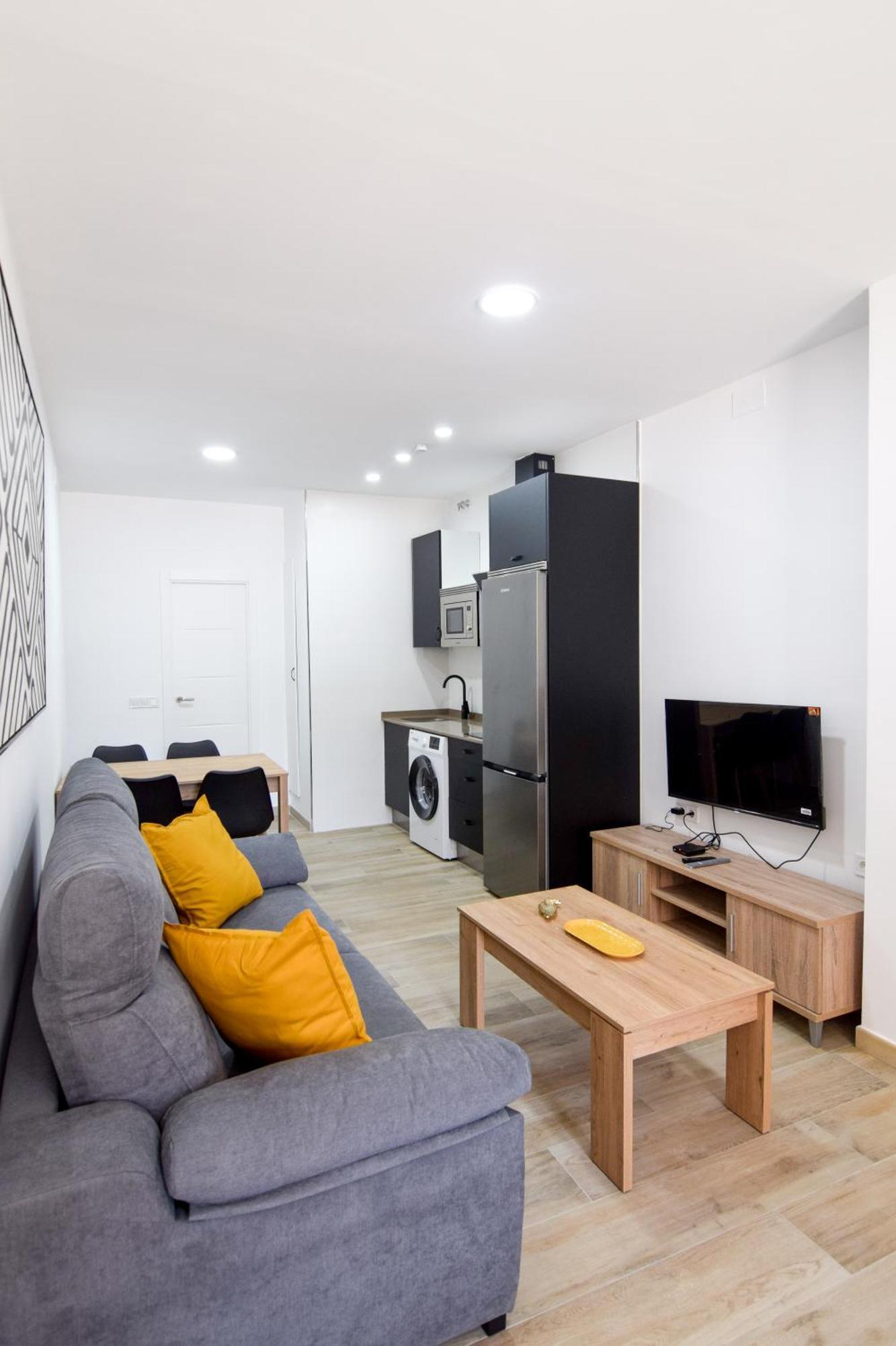 Letplanet Riquelme Apartment Malaga Exterior photo