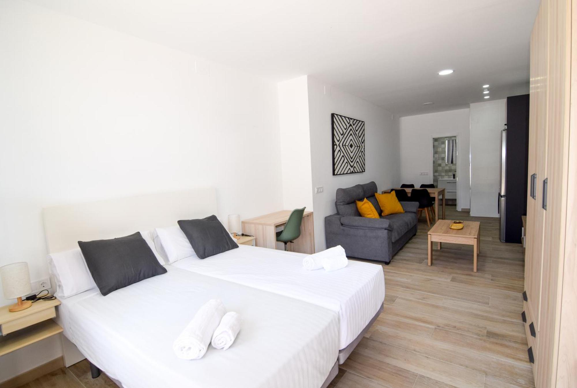 Letplanet Riquelme Apartment Malaga Exterior photo