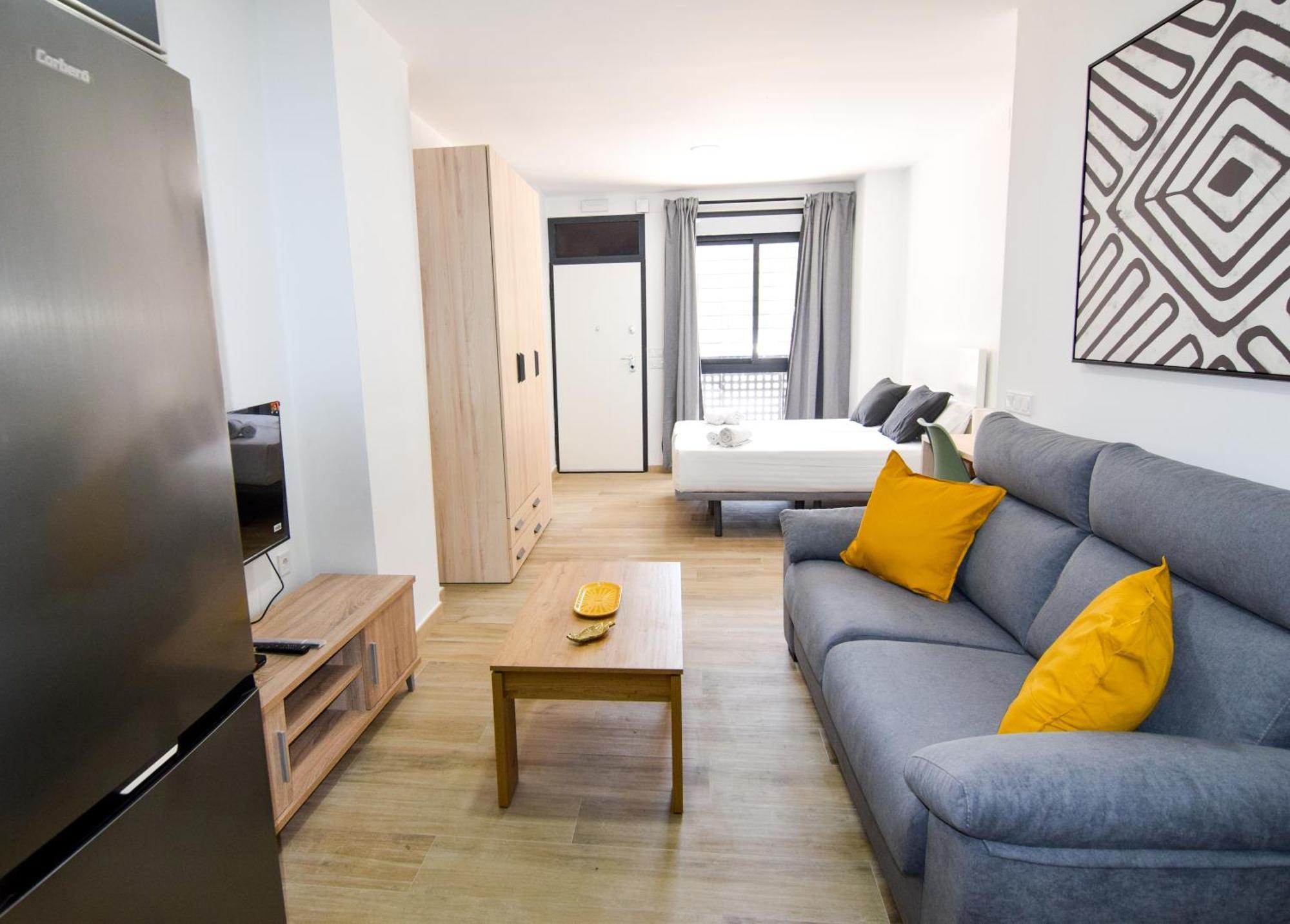 Letplanet Riquelme Apartment Malaga Exterior photo